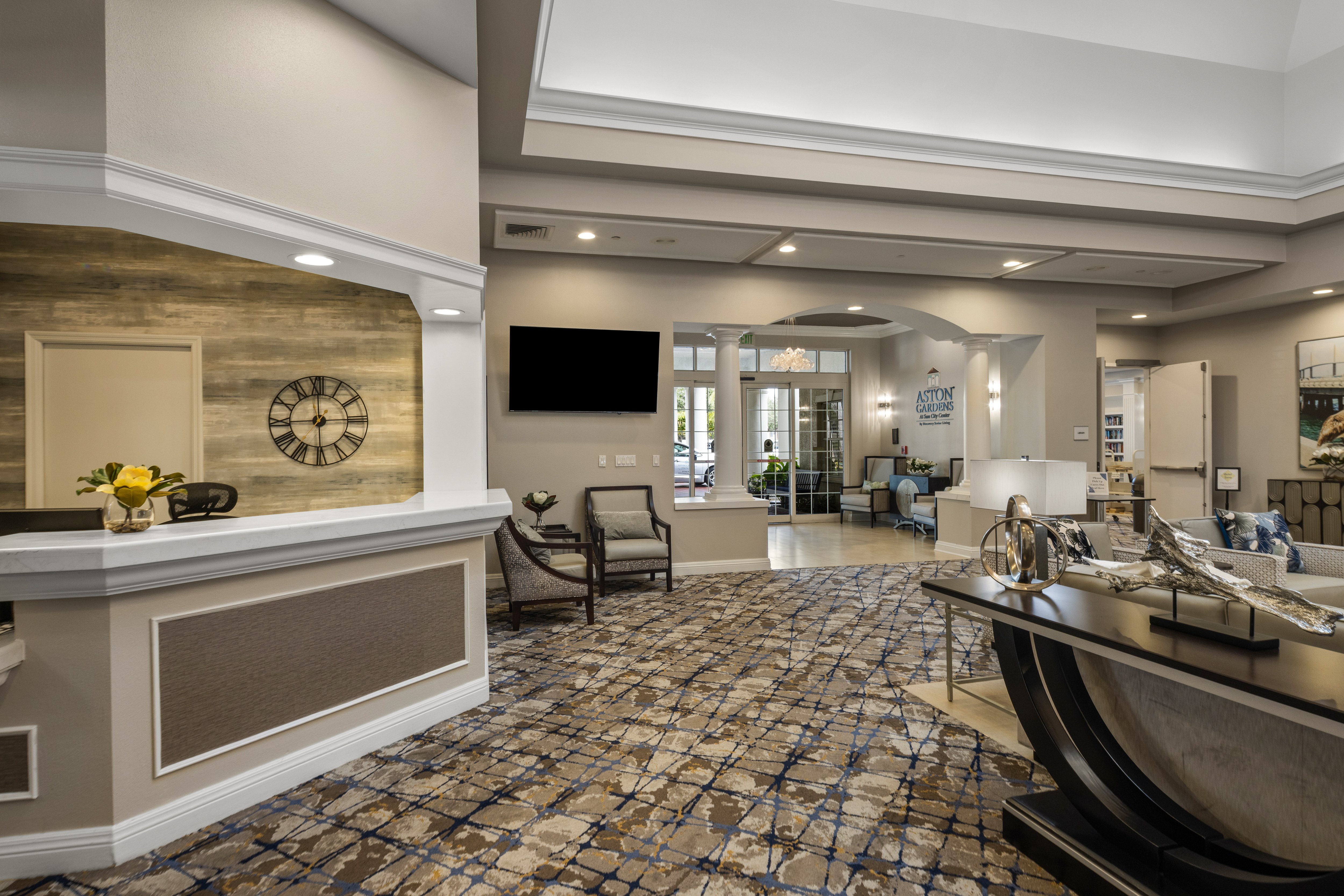 Sun-City-Center-IL-005